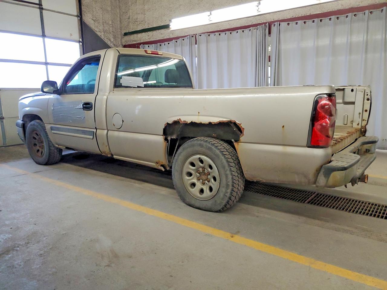 Chevrolet Silverado C1500