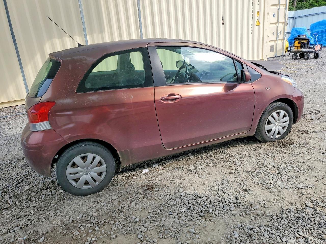 Toyota Yaris Base