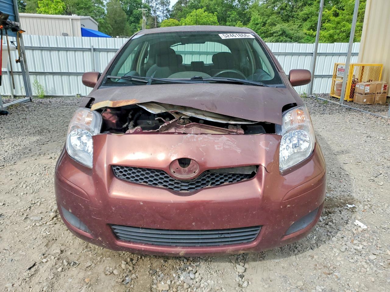 Toyota Yaris Base