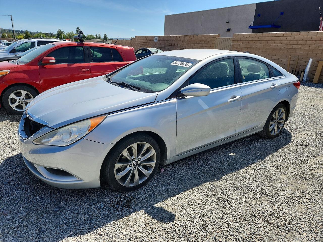 Salvage Hyundai SONATA Image