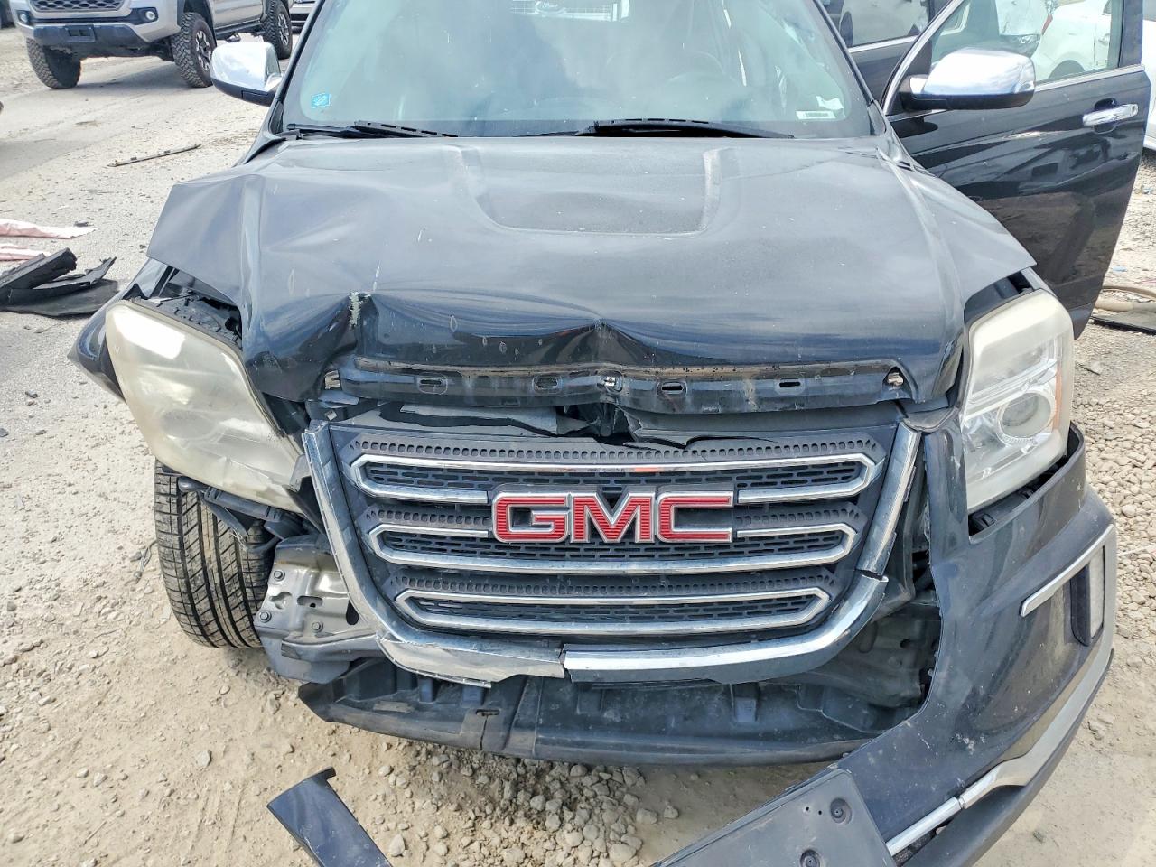 GMC Terrain Slt