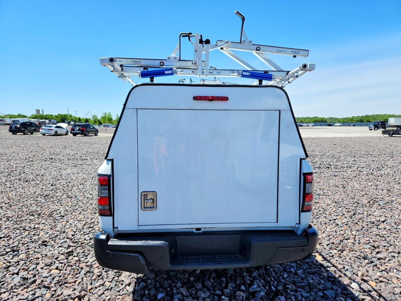 Nissan Frontier Sv