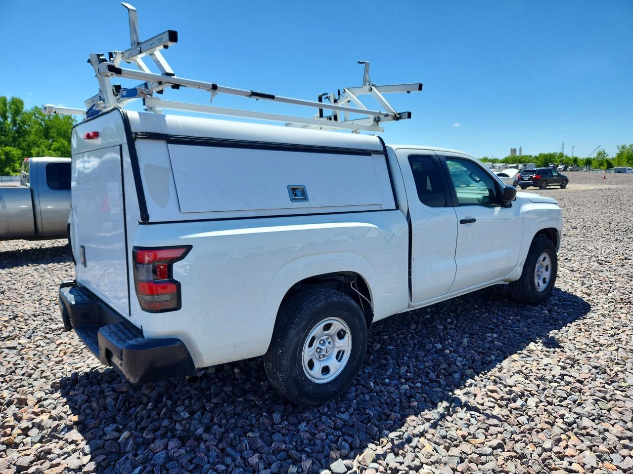 Nissan Frontier Sv