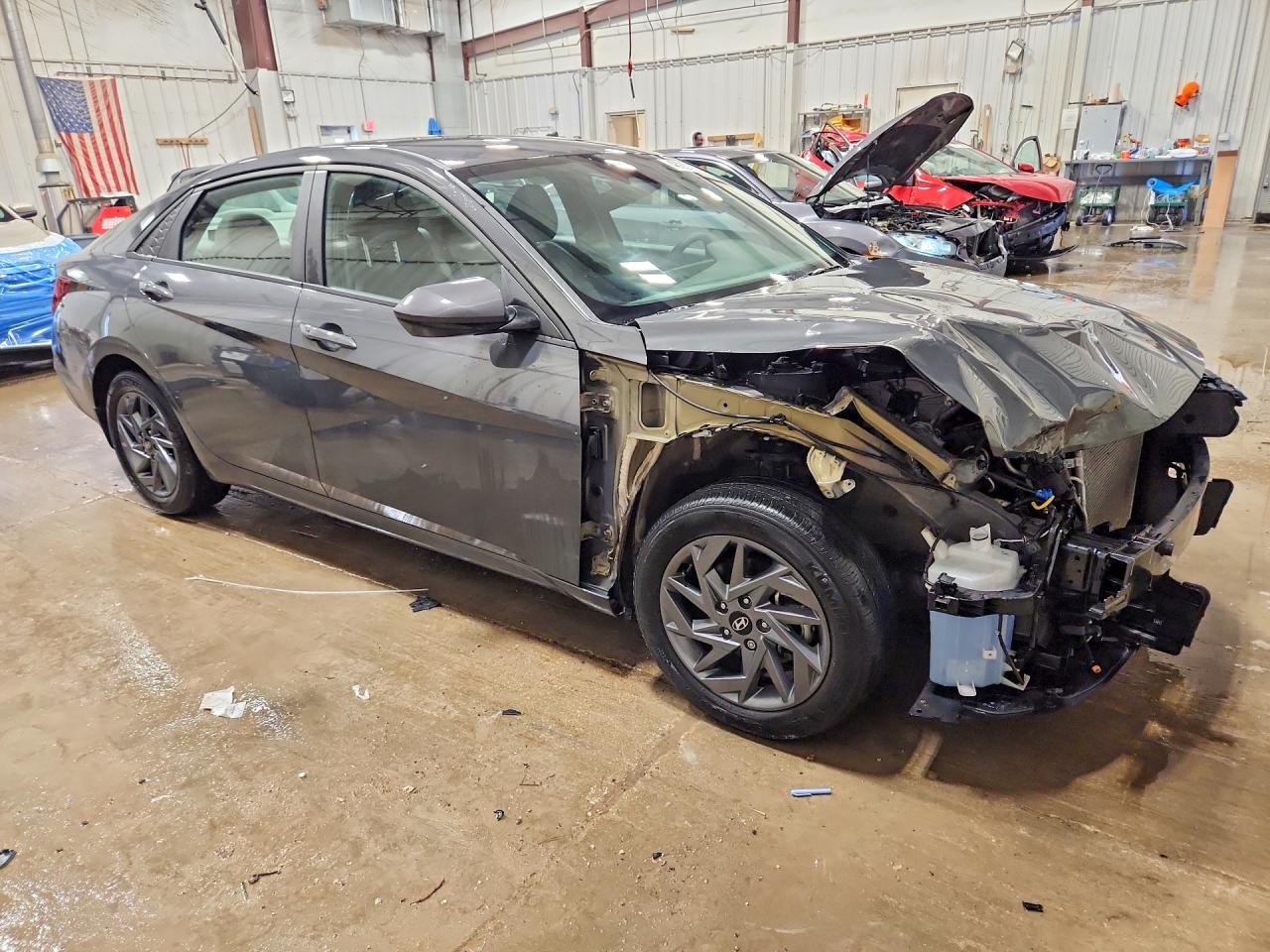 Hyundai ELANTRA Sel