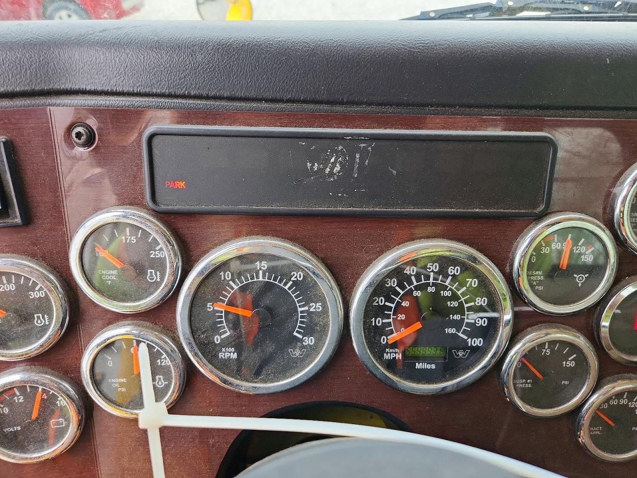 Western Star Auto Car 4700