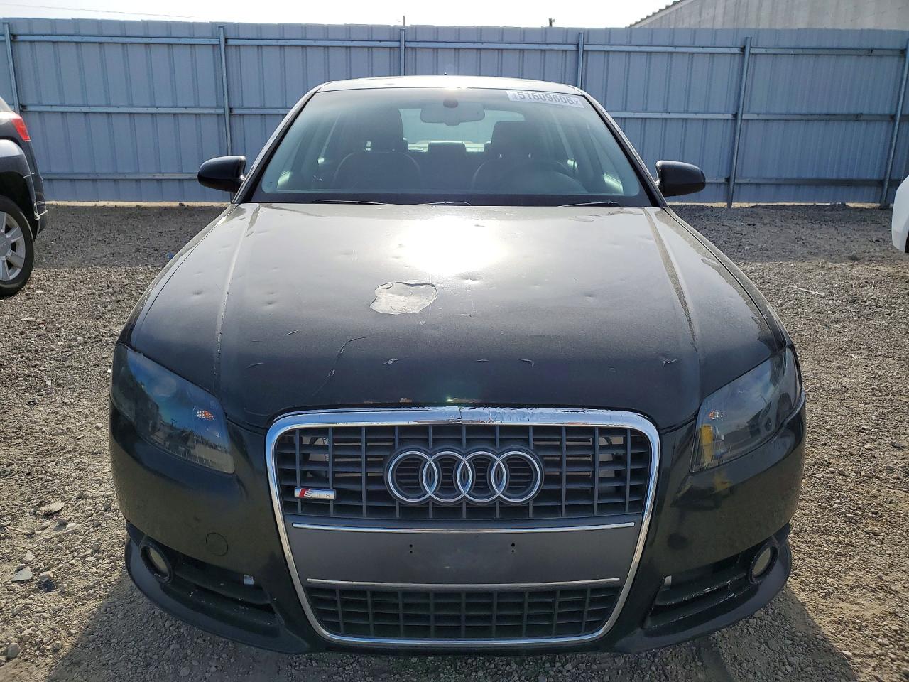 Audi A4 S-line 2.0t Quattro Turbo