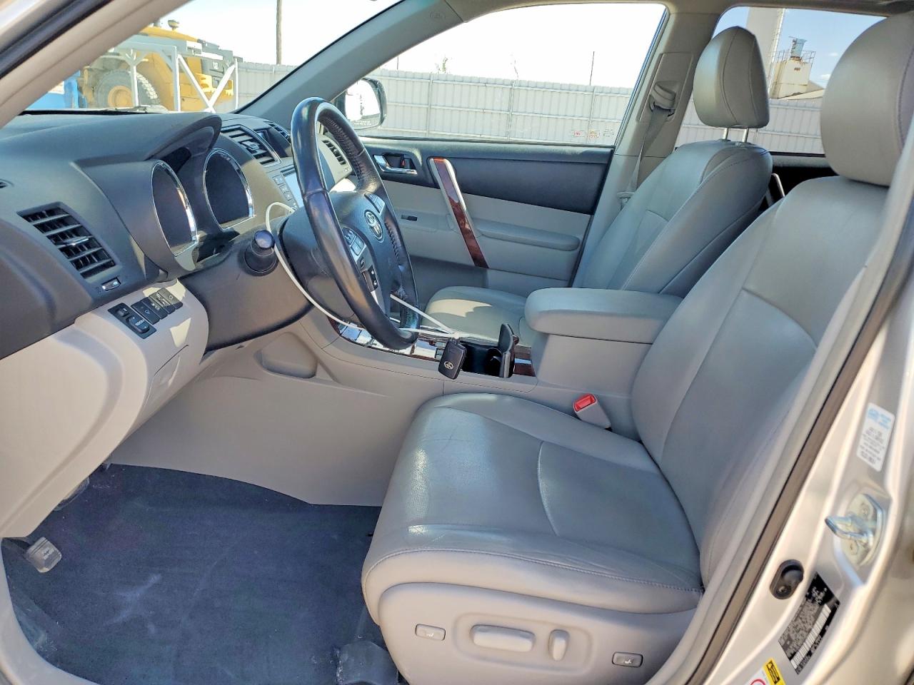 Toyota Highlander Limited