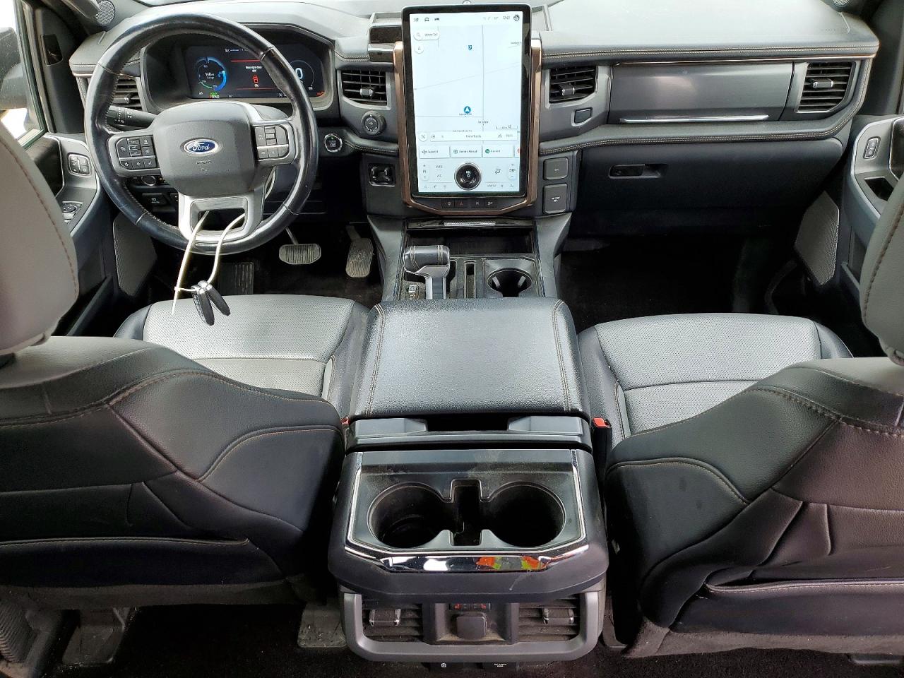 Ford F-150 Lightning Pro