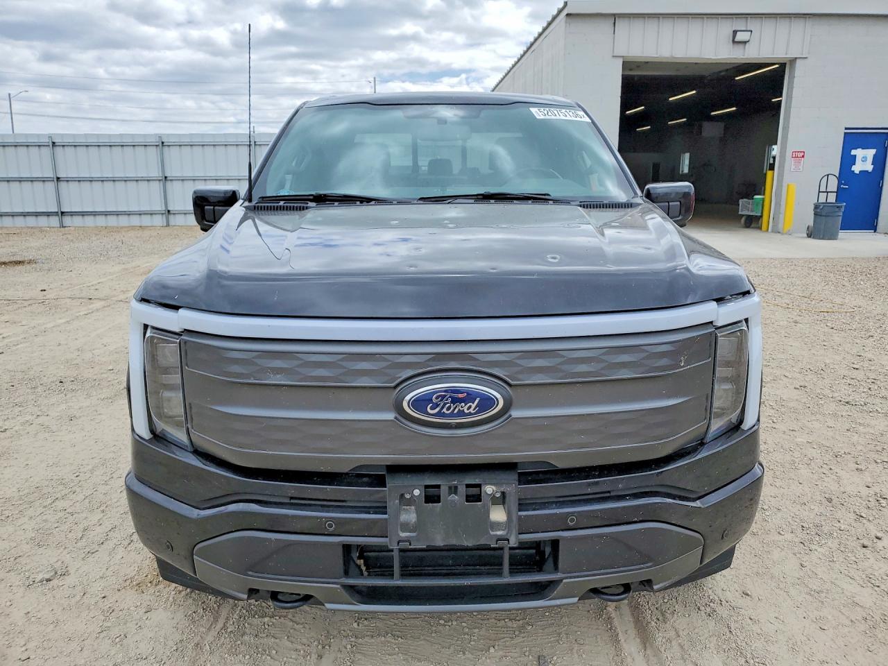 Ford F-150 Lightning Pro