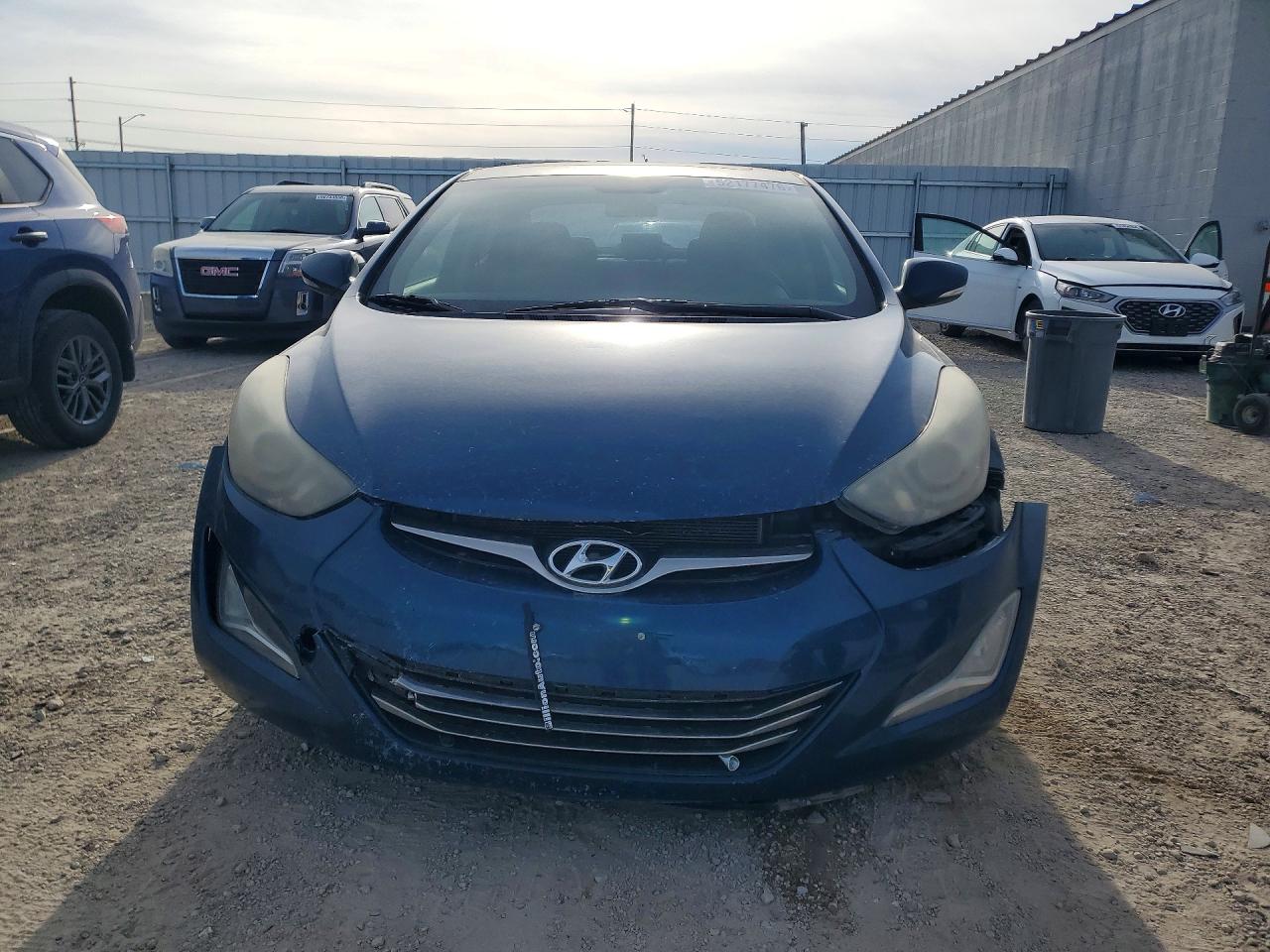 Hyundai ELANTRA Sport