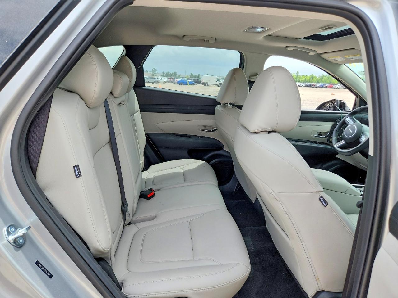 Hyundai TUCSON Sel Premium