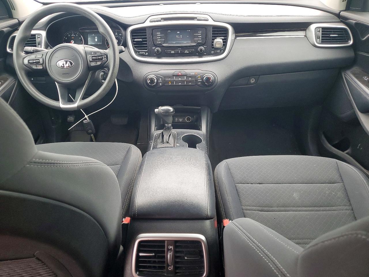 Kia Sorento Lx V6