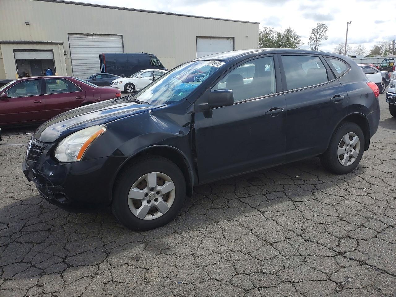 Salvage Nissan Rogue Image
