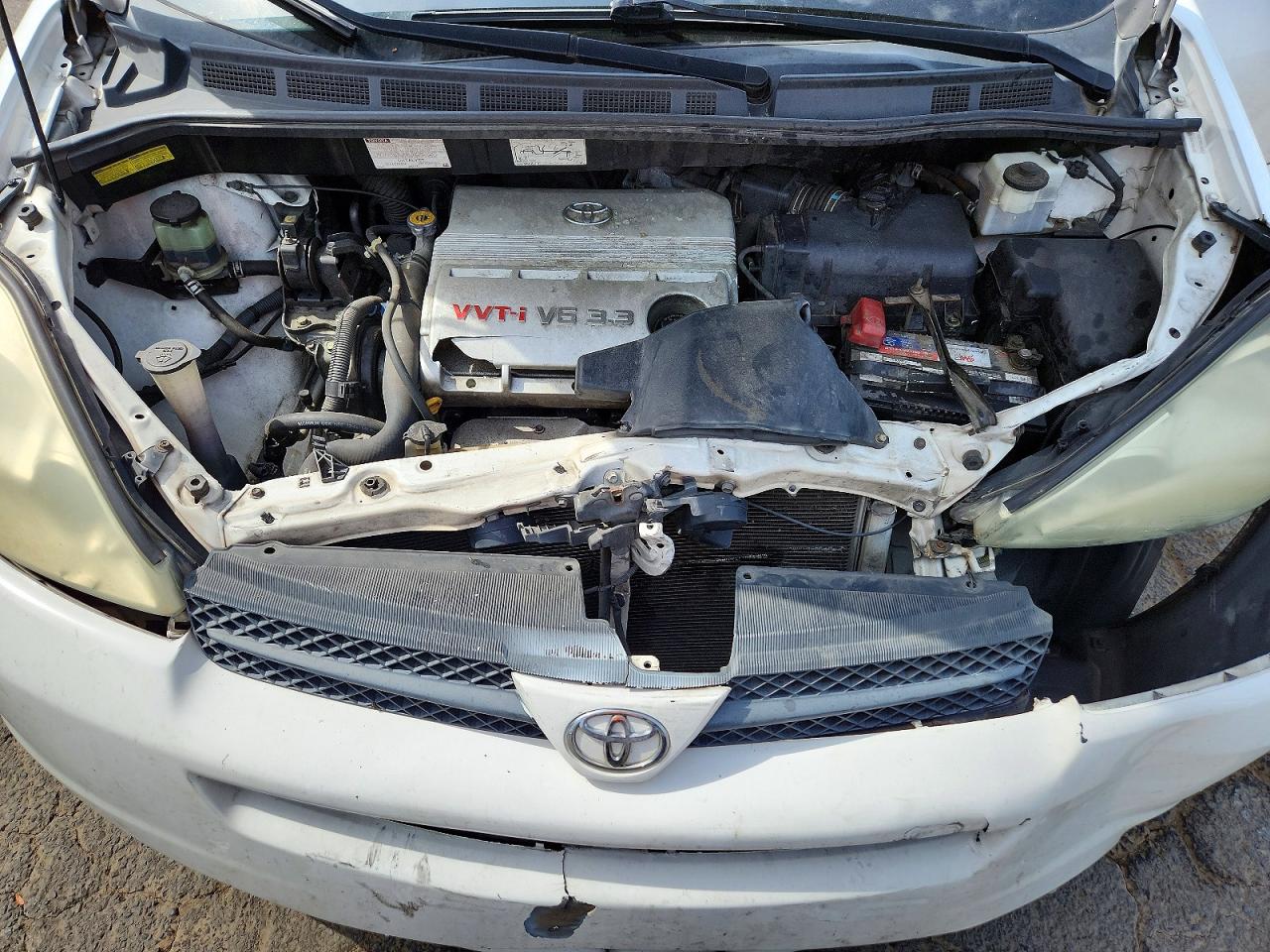 Toyota Sienna Le 8 Passenger