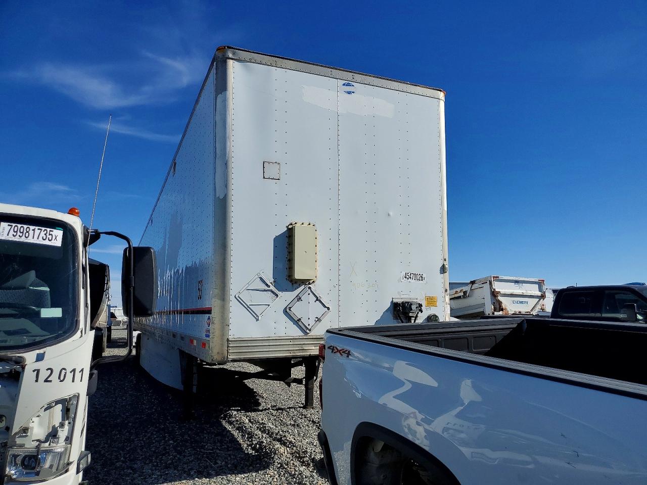 Salvage Utility Dry Freigh Image