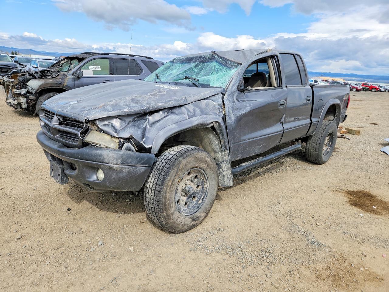 Salvage Dodge Dakota Image