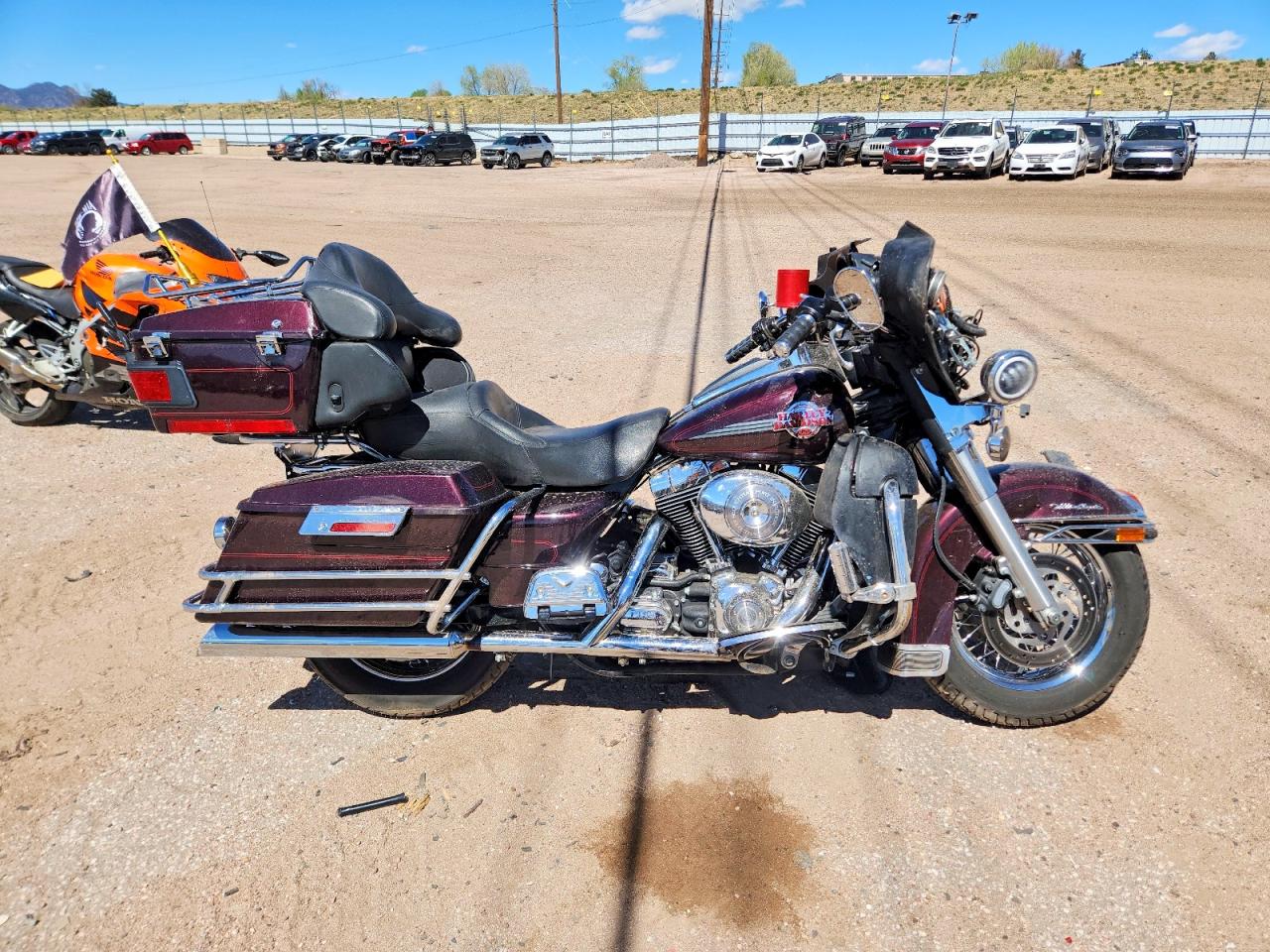 Salvage Harley-Davidson Fl Image