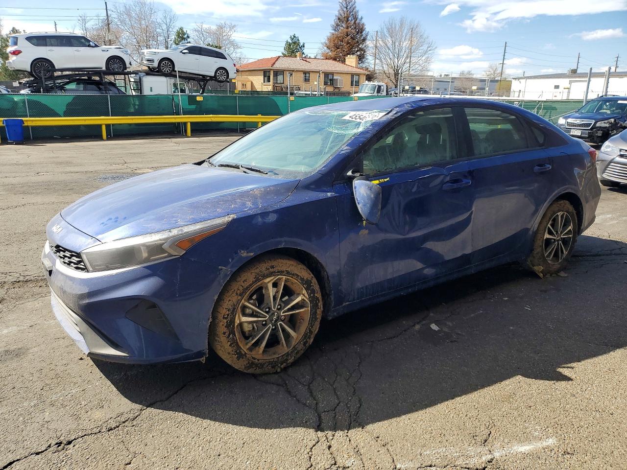 Salvage Kia Forte Image