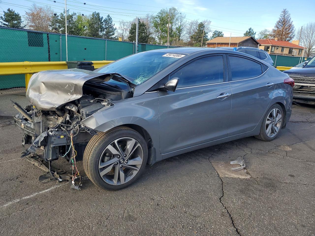 Salvage Hyundai ELANTRA Image