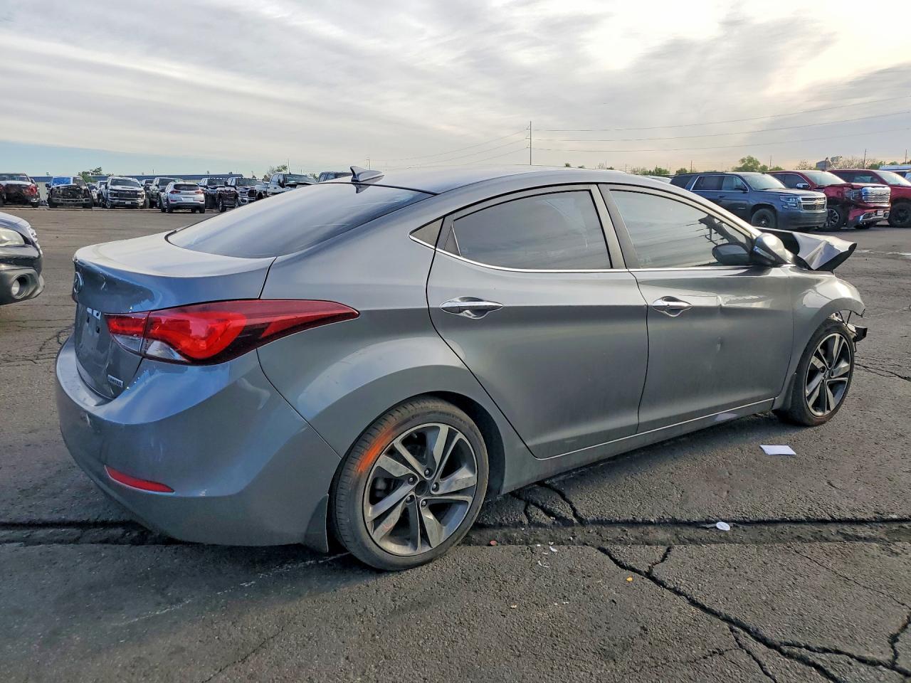 Hyundai ELANTRA Limited