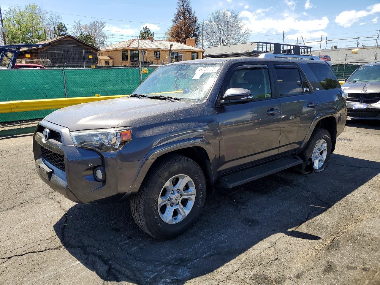 Salvage Toyota 4Runner Image