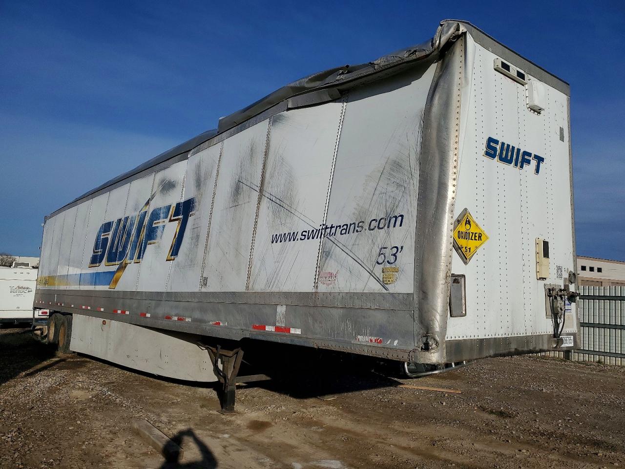 Salvage Wabash National C Image