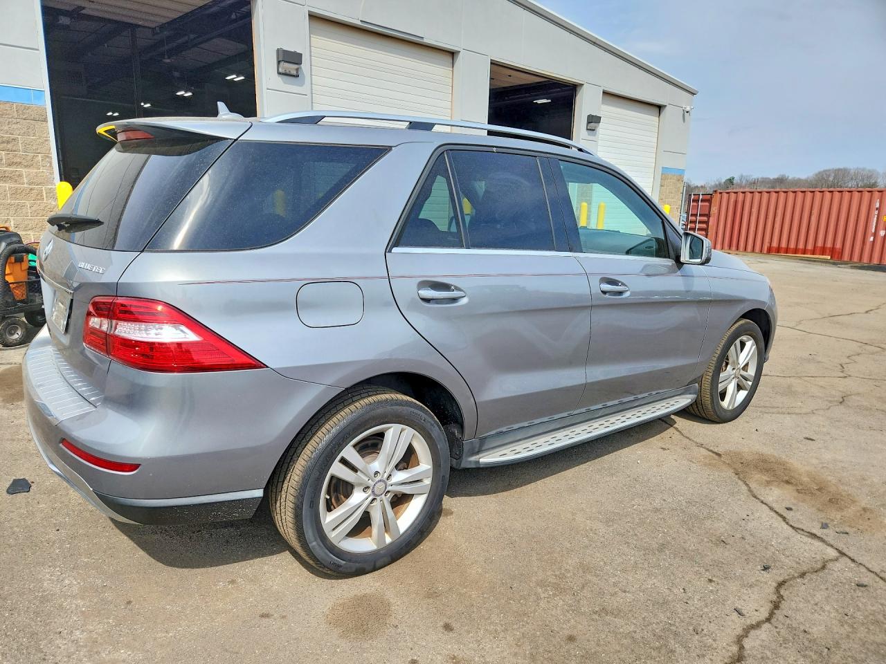 Mercedes-Benz M-Class 250 Bluetec