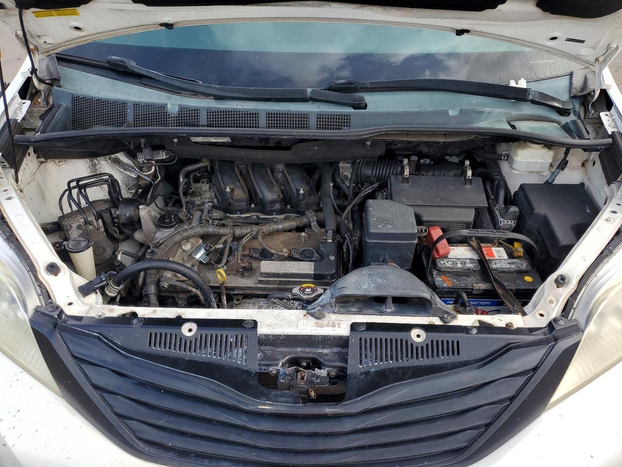 Toyota Sienna L 7-passenger