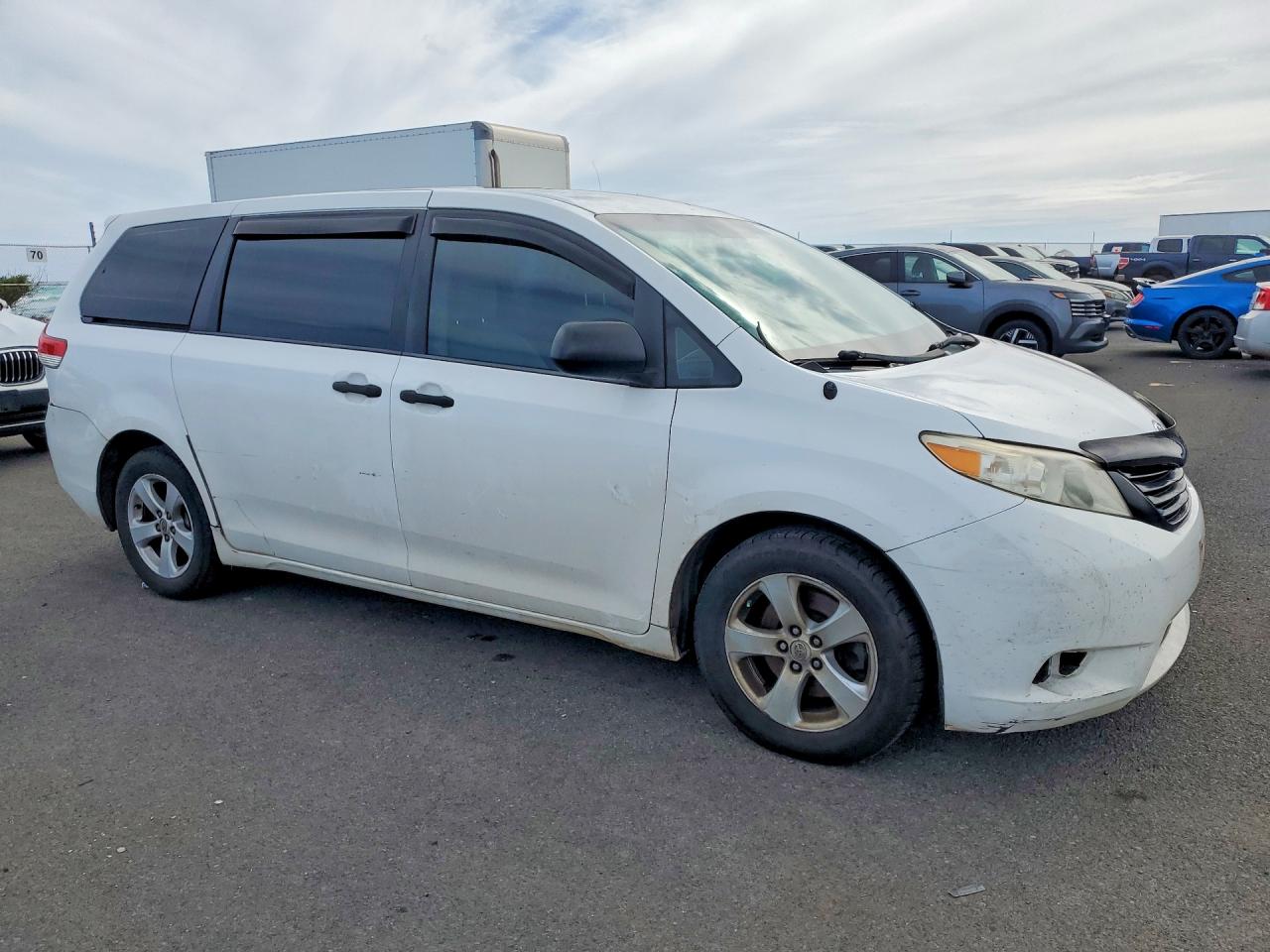 Toyota Sienna L 7-passenger