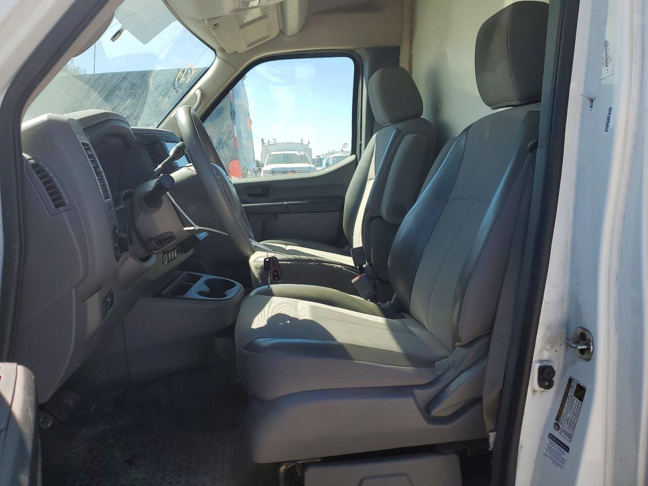Nissan Nv 2500 Hd Sl