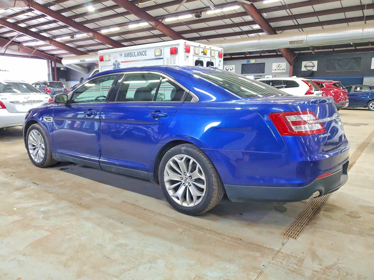 Ford Taurus Limited