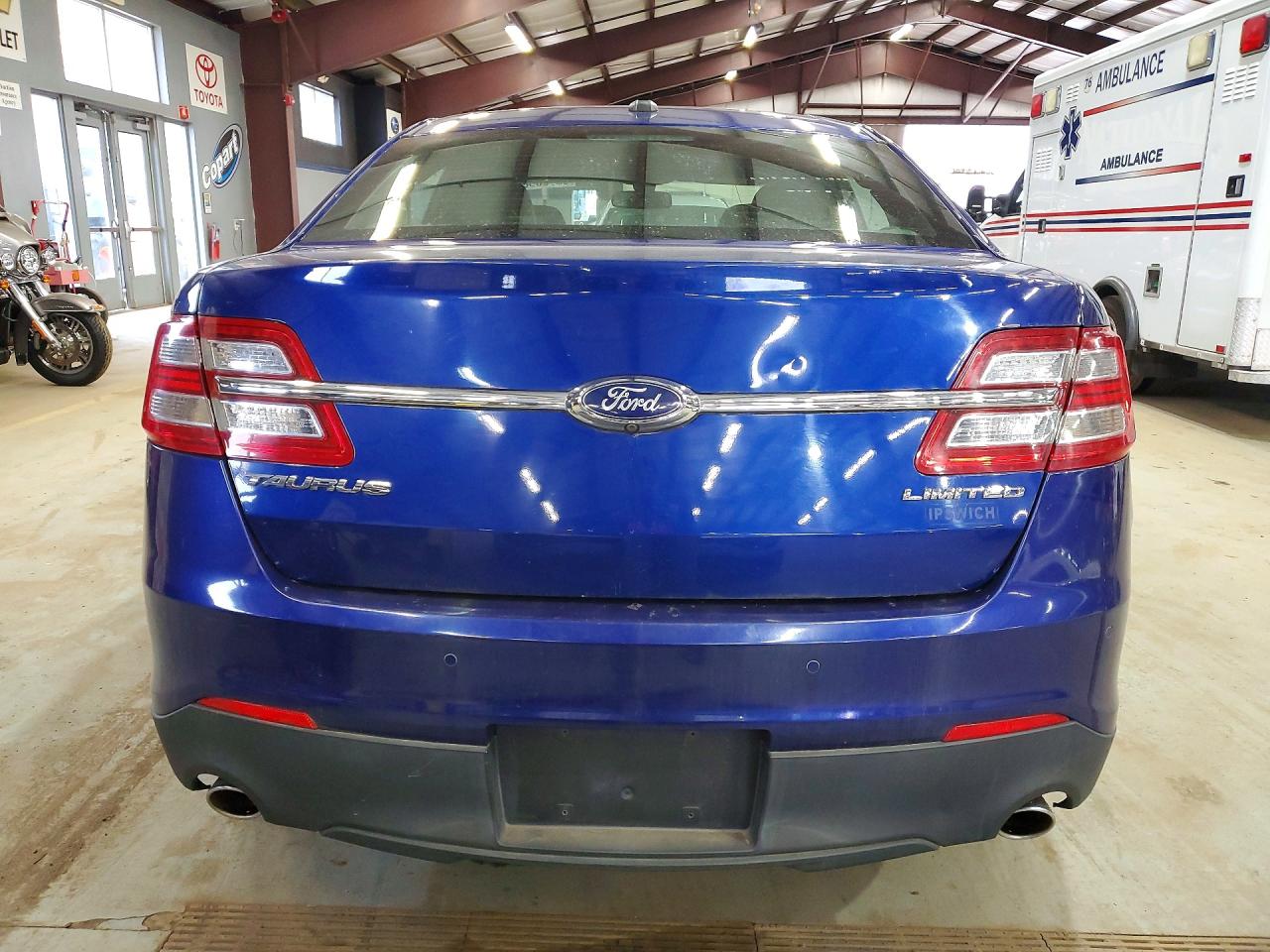 Ford Taurus Limited