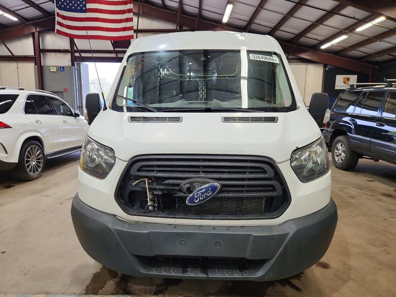 Ford Transit T-150