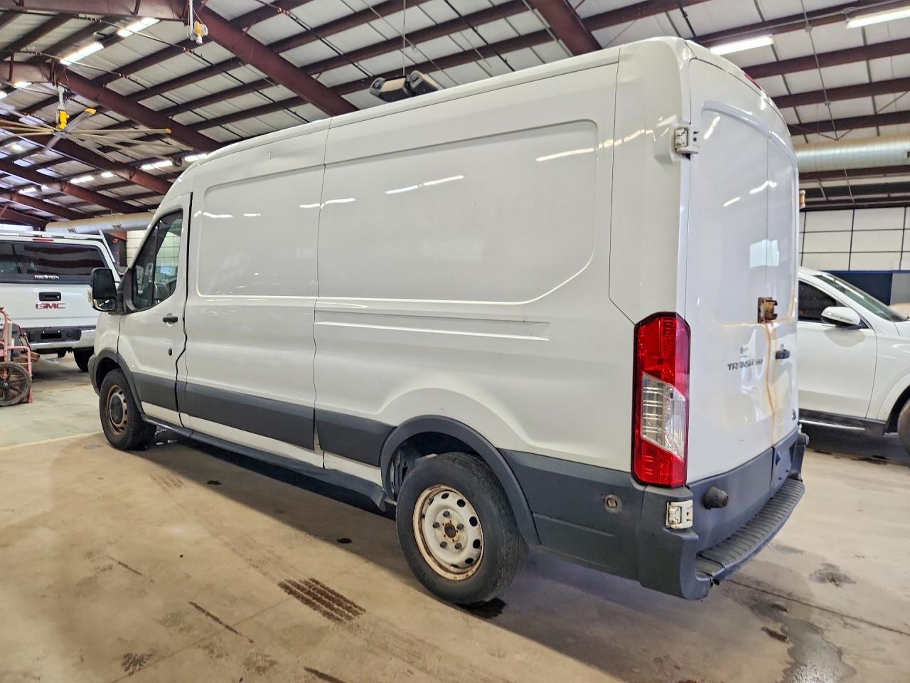 Ford Transit T-150