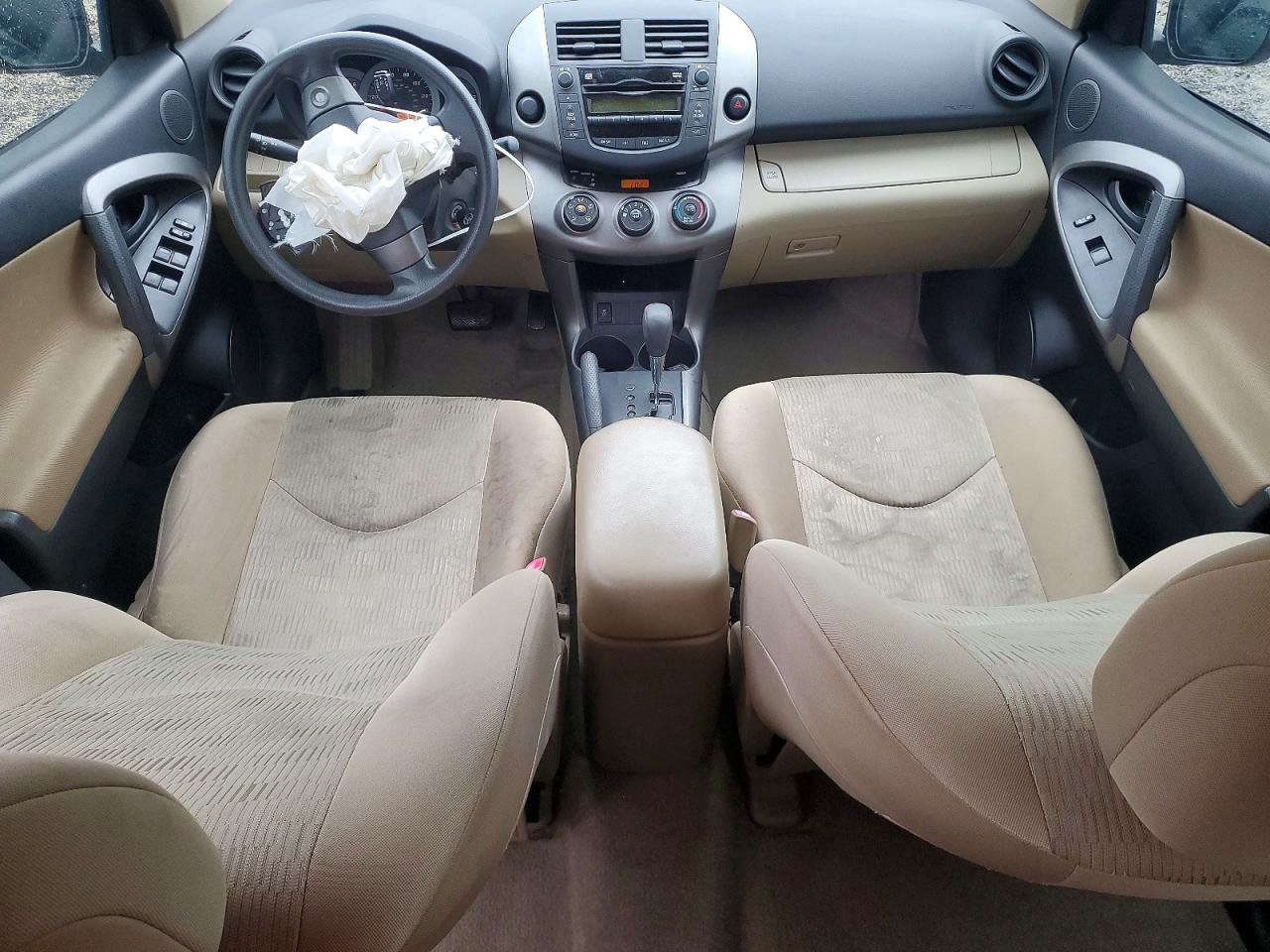 Toyota RAV4 Base