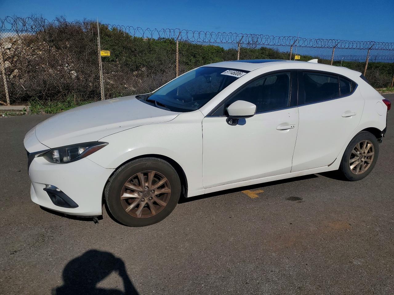 Salvage Mazda 3 Image