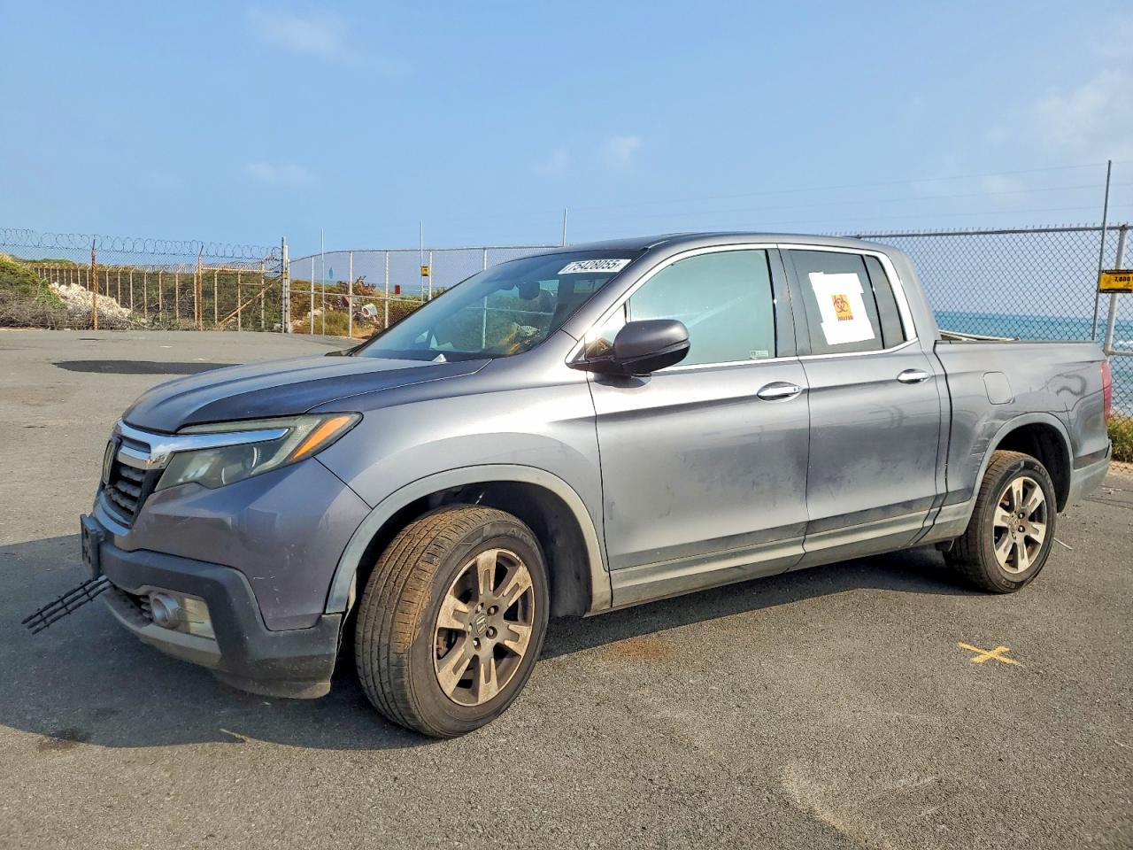 Salvage Honda Ridgeline Image