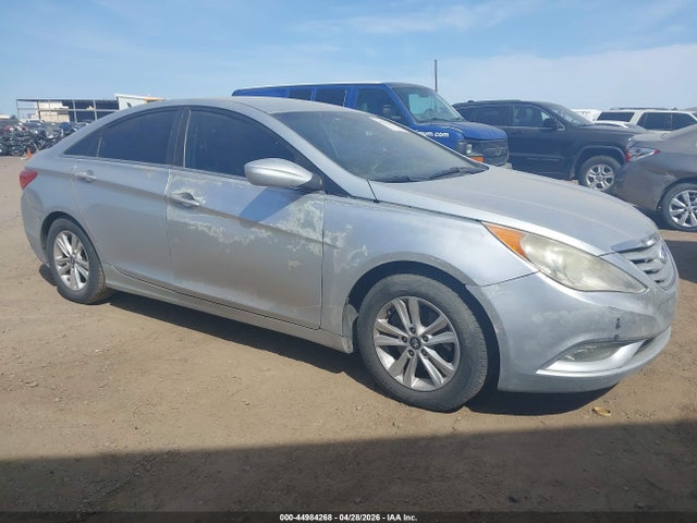 Salvage Hyundai SONATA Image