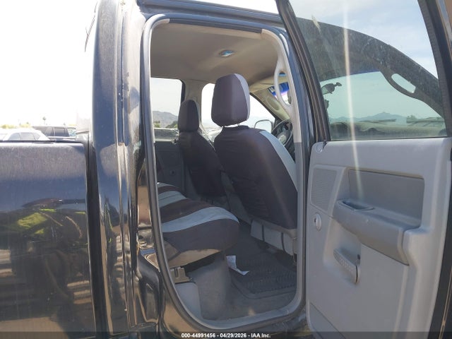 Dodge Ram 1500 Slt
