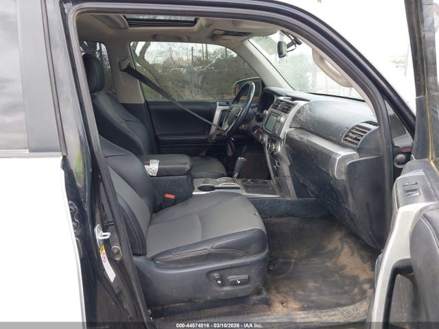 Toyota 4Runner Sr5 Premium