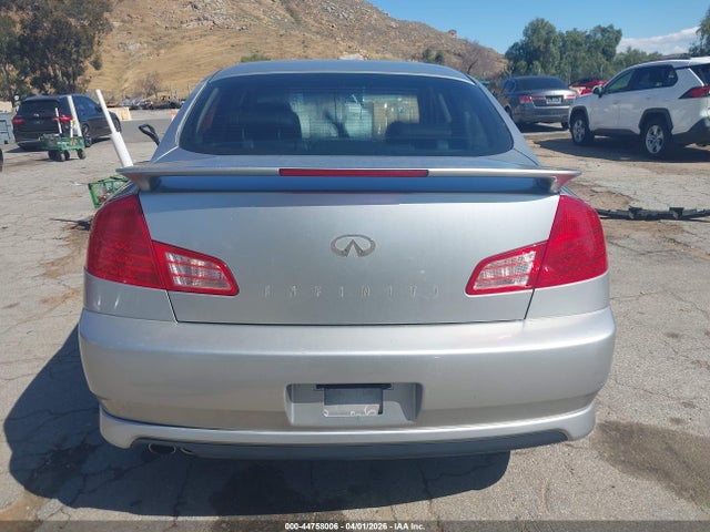 INFINITI G35 Luxury Leather