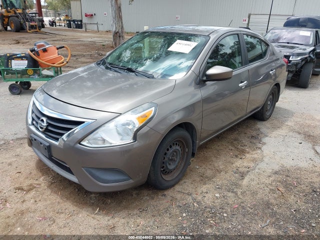 Nissan Versa 1.6 Sv