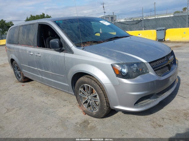 Salvage Dodge Grand Caravan Image