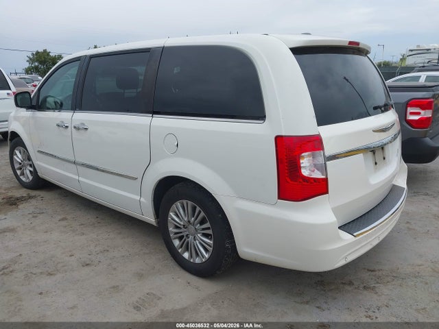 Chrysler Town & Country Touring-l