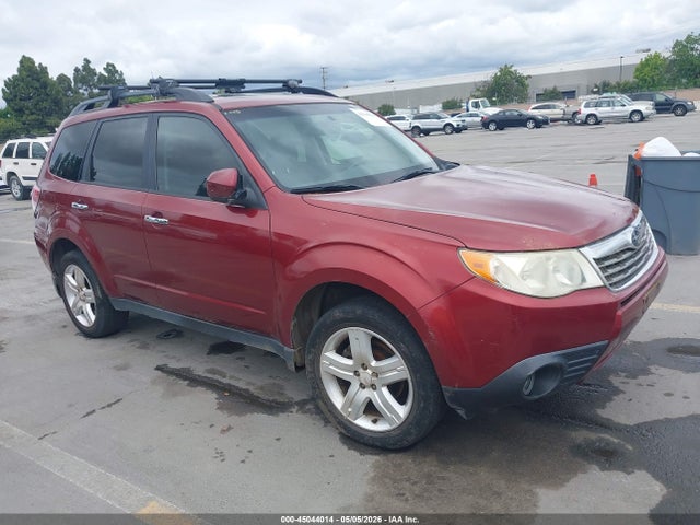 Salvage Subaru Forester Image