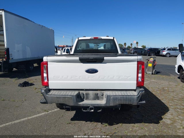 Ford F-350 Xl