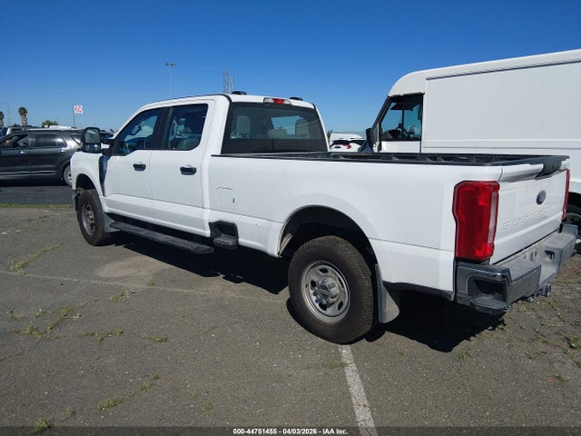 Ford F-350 Xl