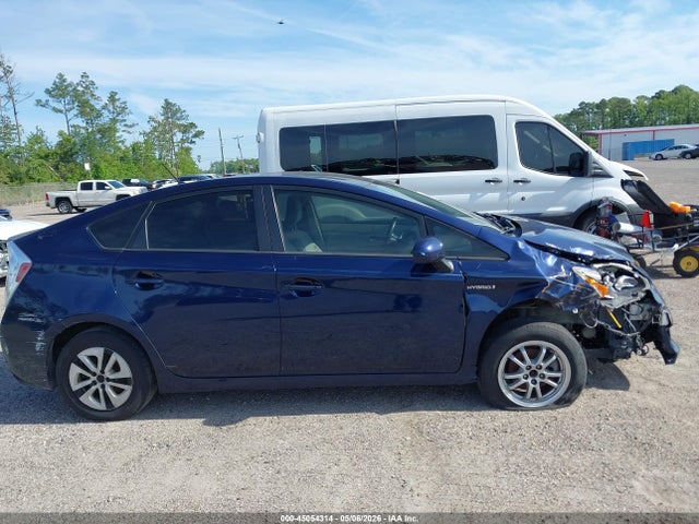 Toyota Prius Two