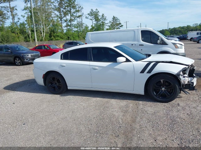 Dodge Charger Sxt
