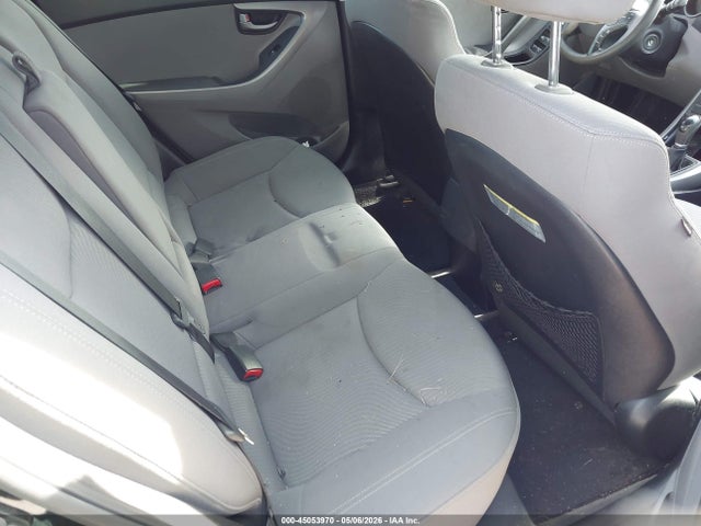 Hyundai ELANTRA Se